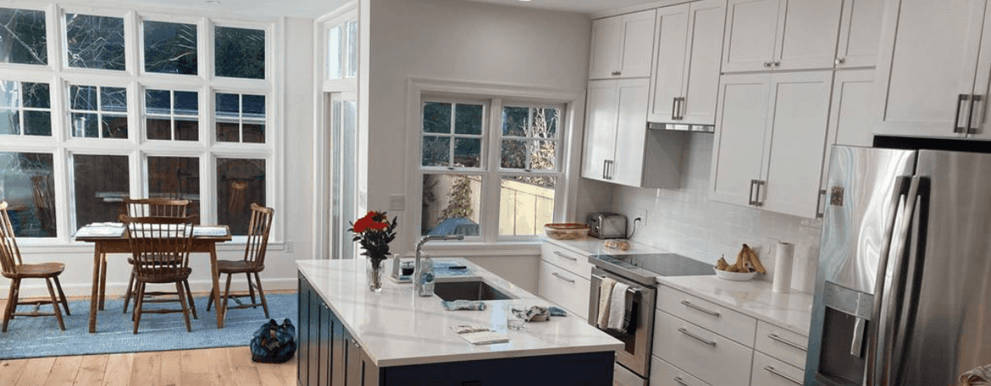 Newport Lily & Blue kitchen cabinets